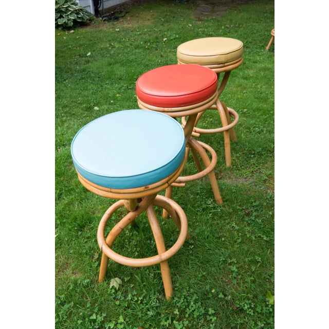 Mid-Century Modern Rattan Swivel Stools - Set of 3 For Sale In New York - Image 6 of 12