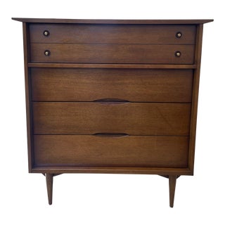 1970s Vintage Mid Century Modern Atomic Shape Walnut Toned Dresser For Sale