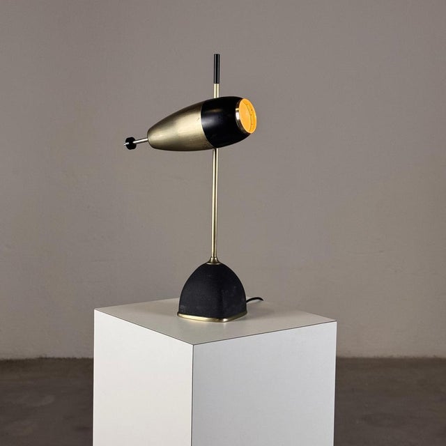 Model 577 Desk Lamp attributed to Lumi Milan by Oscar Torlasco, 1950s For Sale - Image 3 of 18