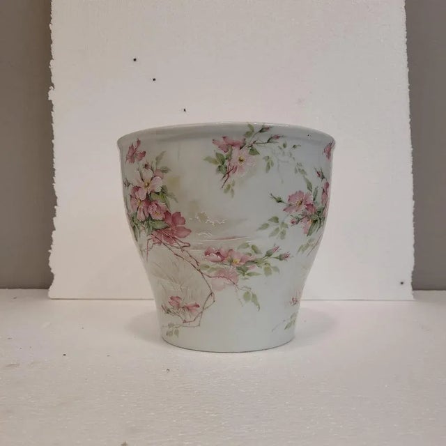 Floral Design Cache Pot from Limoges Porcelain, 1960s For Sale - Image 6 of 18