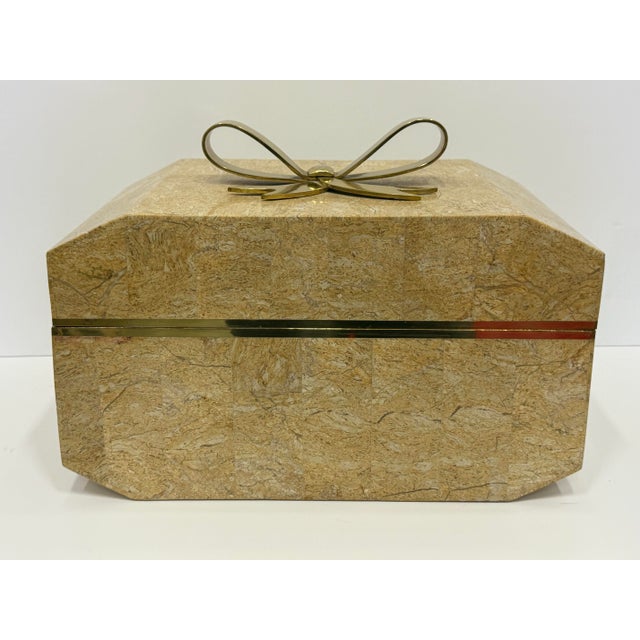 Stunning oversized tessellated stone Maitland Smith box, great brass bow detail Felt lining