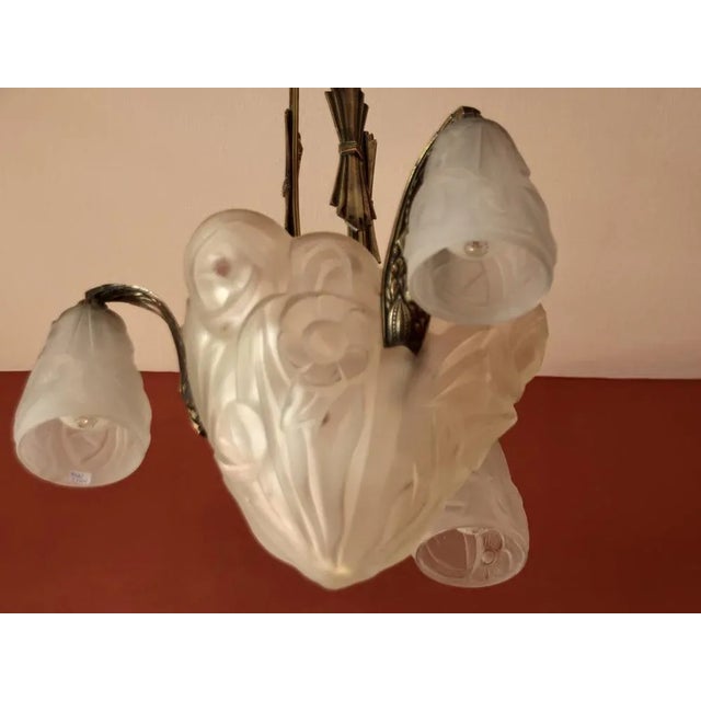 French Art Deco Pendant Lamp by David Gueron for Verrerie d'Art Degué, 1930s For Sale - Image 4 of 13