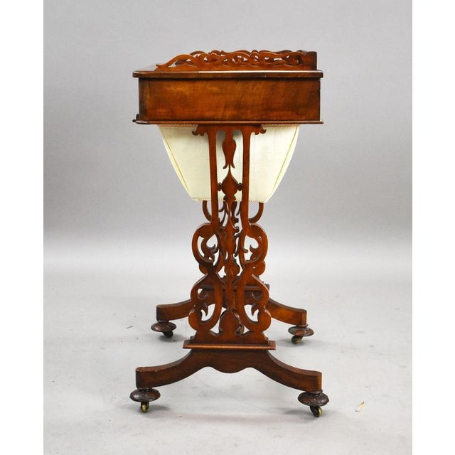 Victorian Mahogany Worktable, 1860 For Sale - Image 4 of 8