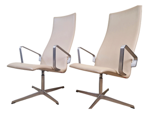 Oxford Highback Swivel Chairs by Arne Jacobsen for Fritz Hansen, 1960s, Set of 2