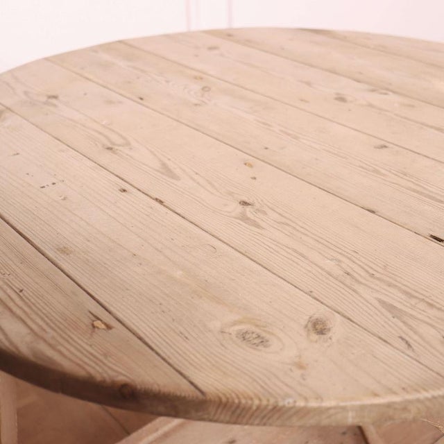 Painted Cricket Table, 19th Century For Sale - Image 5 of 7
