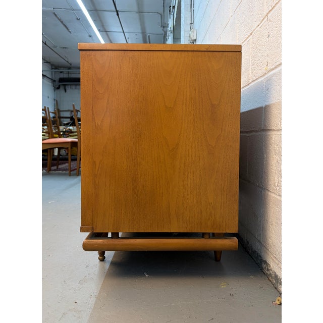 Kent Coffey Mid 20th Century Kent Coffey "The Sequence" Triple Dresser For Sale - Image 4 of 17