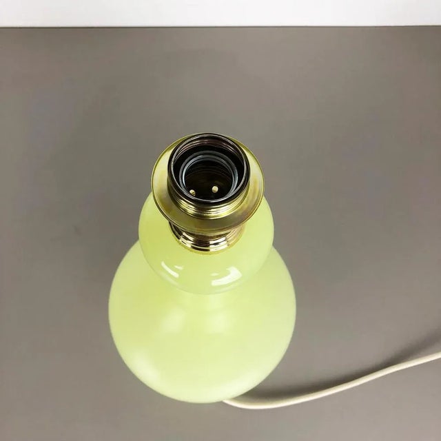 1960s Large Opaline Murano Glass Table Light from Cenedese Vetri, Italy, 1960s For Sale - Image 5 of 15