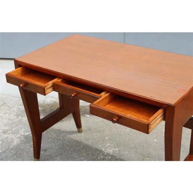 Small Vintage Walnut Desk with Laminated Top & Brass Tips by Gio Ponti For Sale - Image 11 of 18