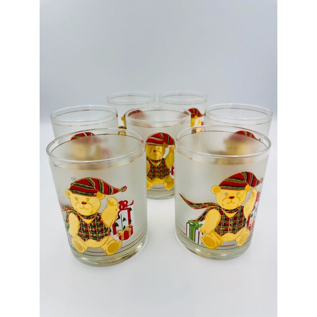 Mid 20th Century Vintage Culver Glass Company Holiday Bear Cocktail Set- 11 Pieces For Sale - Image 5 of 13