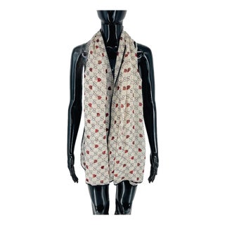 Gucci White Printed 100% Silk Scarf! For Sale