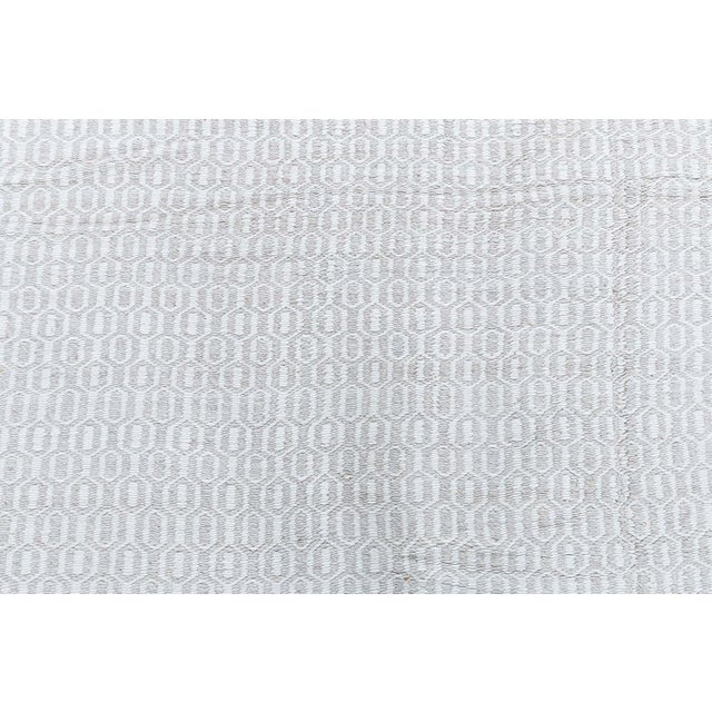 Contemporary Beige Flat-Weave Wool Rug by Doris Leslie Blau For Sale In New York - Image 6 of 8
