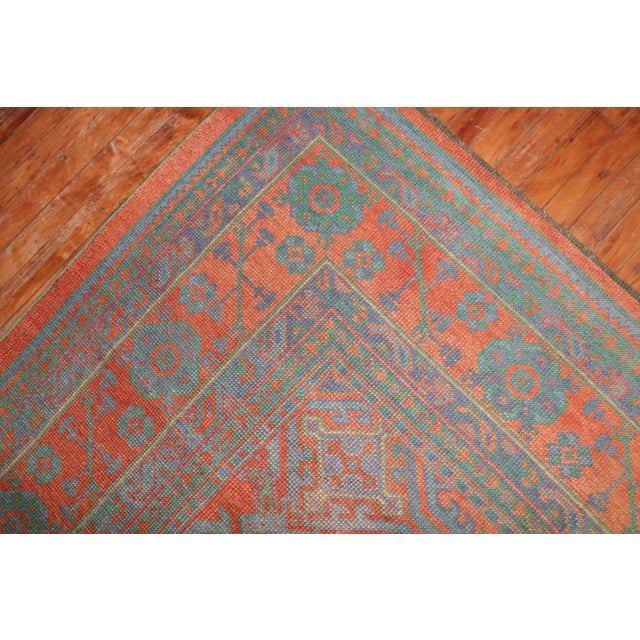 Bright Coral Antique Oushak Rug For Sale In New York - Image 6 of 18