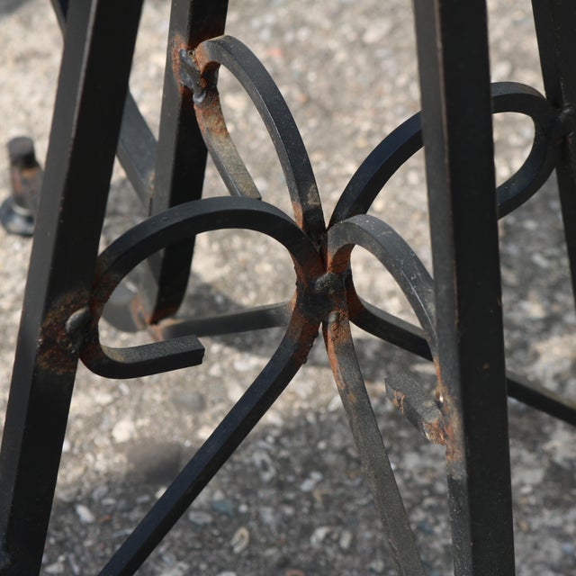 Mid-Century Modern 1960s Spanish Revival Gothic Mid-Century Wrought Iron & Black Daystrom Swivel Barstools For Sale - Image 3 of 12