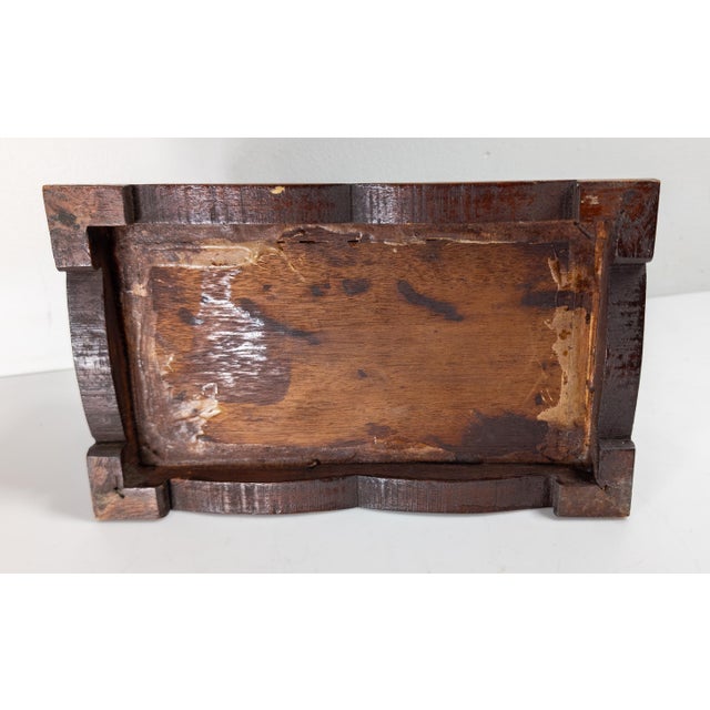 Early 20th Century Folk Art Inlaid Wood Dresser Box With Alligator Surface For Sale - Image 13 of 14