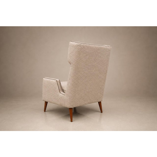 Brazilian Modern Armchair in Hardwood & Warm Oatmeal Bouclé by Giuseppe Scapinelli, 1950s For Sale - Image 12 of 18