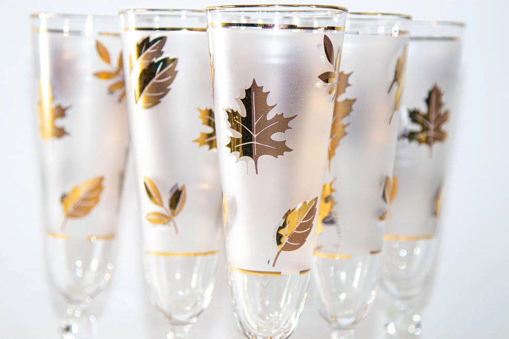 Rare Large 60+ Piece Collection Vintage Libbey 22K Gold Leaf  Set of 6 1950 vintage Libbey Pilsner glasses frosted 22kt gold leaf display picture 1