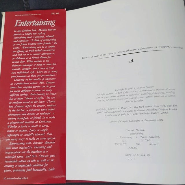 1980s Martha Stewart Entertaining, 1982 Hardcover Book, Illustrated Parties Cooking Hosting For Sale - Image 5 of 10