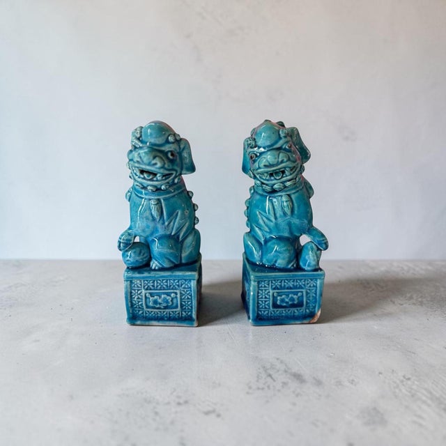 Chinese Set of 2, 1970s Blue Foo Dog Guardian Lion Ceramics Set For Sale - Image 3 of 10