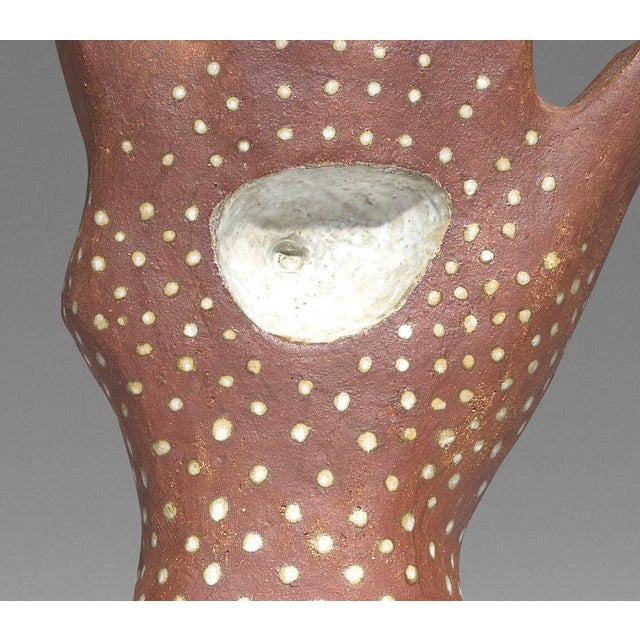 Mid-Century Modern Leza McVey Surrealist "Eye in Hand" Ceramic Sculpture, 1977 For Sale - Image 3 of 6