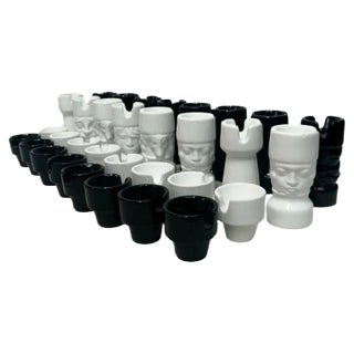 Ceramic Chess Pieces by Enzo Bioli for Il Picchio, 1970s, Set of 32 For Sale