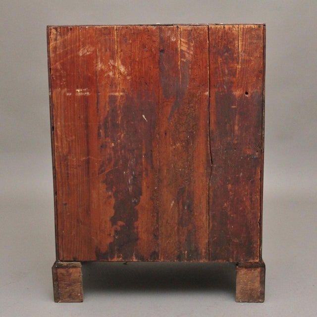 A lovely quality 18th Century walnut bureau, having a lovely figured fall which opens to reveal a wonderful fitted...