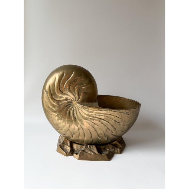 1950s Vintage Hollywood Regency Brass Nautilus Shell Planter For Sale - Image 5 of 11