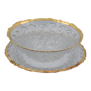 1980s Italian 3D Scrolled Gold Gilded Rimmed Serving Punch Salad Bowl & Platter Set For Sale