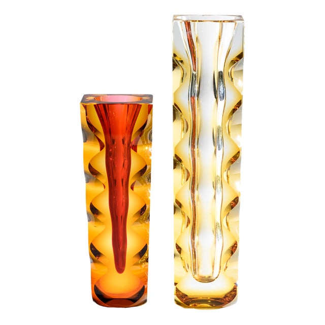 Optic Cut Glass Vases by Oldřich Lipa Lipsky for Exbor, Czechoslovakia, 1960s, Set of 2 For Sale