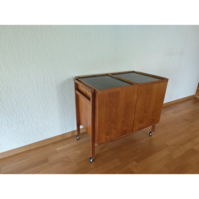 Brown Mid-Century Modern Serving Trolley in Teak by Niels Glasdam, 1970s For Sale - Image 8 of 11
