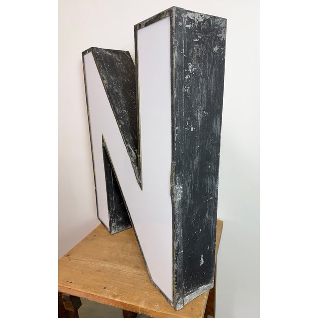 Large Vintage Illuminated Advertising Letter N, 1960s For Sale - Image 11 of 18