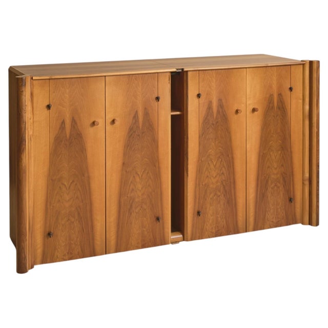 Wood Italian Walnut 'Scuderia' Sideboard Attributed to Carlo Scarpa for Bernini, 1970s For Sale - Image 7 of 13