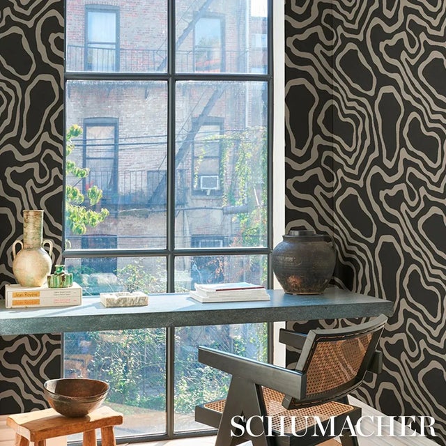Schumacher Defeo Wallpaper In Carbon For Sale In New York - Image 6 of 7