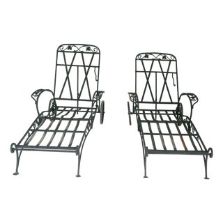 Pair of 1940s Attributed Salterini Mt Vernon Wrought Iron Chaise Lounges For Sale