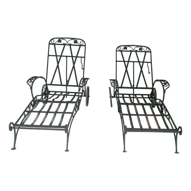 Pair of 1940s Attributed Salterini Mt Vernon Wrought Iron Chaise Lounges For Sale