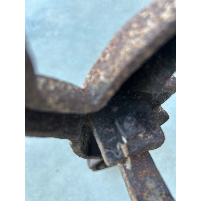 Late 19th Century Pair of Antique Cast Iron Figural Andirons With Standing Figures, 19th Century For Sale - Image 5 of 7