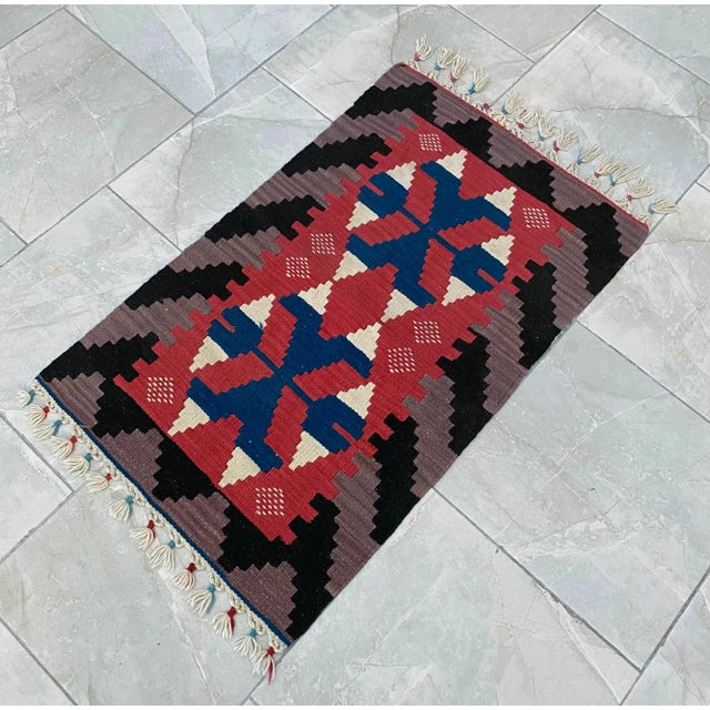 1990s 1990s Turkish Rug Hand-Woven Small Kilim Rug - 1'12" X 3'2" For Sale - Image 5 of 8