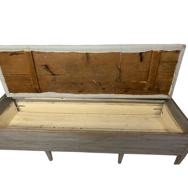 Gray 19th Century Neoclassical Style Swedish Grey Gustavian Storage Sofa Hand Carved For Sale - Image 8 of 18