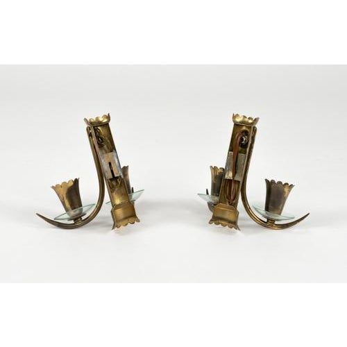 Mid-Century Sconces in Brass and Glass in the style of Gio Ponti, Italy, 1950s For Sale - Image 16 of 17