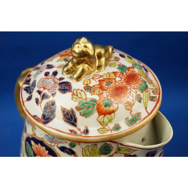 Large Japanese Porcelain Jugs by Imari, Set of 2 For Sale - Image 17 of 18