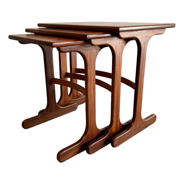 1970s Mid-Century G Plan Teak Nesting Tables – Set of 3 For Sale