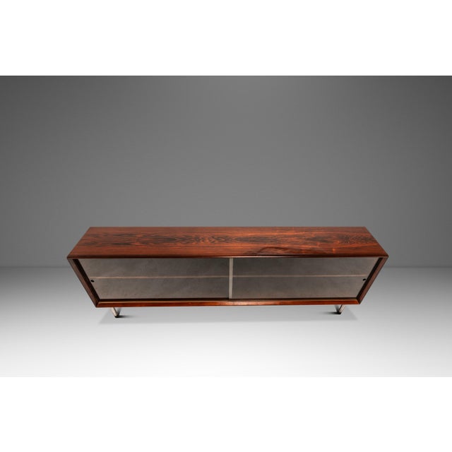 Bespoke 6ft Danish Mid-Century Modern Sofa Table / Display / Bookcase in Rosewood W/ Glass Sliding Doors, Denmark, C. 1960s For Sale - Image 4 of 18