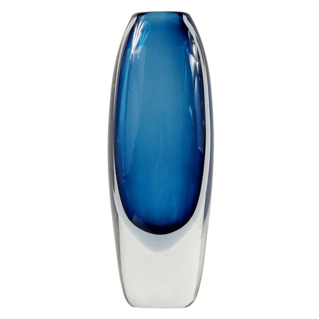 Large Mid-Century Sommerso Glass Vase by Vicke Lindstrand for Kosta, Sweden, 1960s For Sale - Image 9 of 9