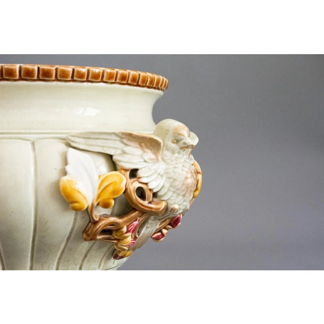 Majolica Cache Pots of Swallows from Sarreguemines, 1880s, Set of 2 For Sale - Image 9 of 12