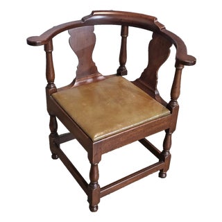 Late 20th Century Kittinger Colonial Williamsburg Mahogany Corner Chair Leather Seat Cw 136 For Sale
