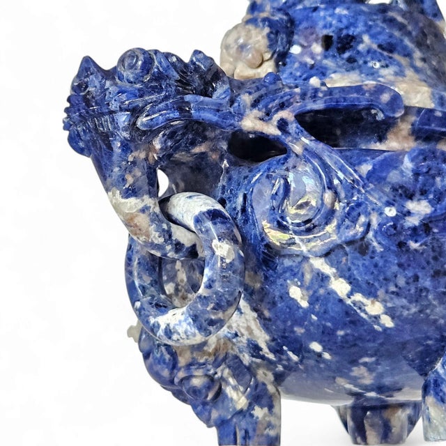 Extremely Rare Early 20th Century Hand-Carved Lapis Lazuli Chinese Dragon Censer For Sale In Dallas - Image 6 of 12
