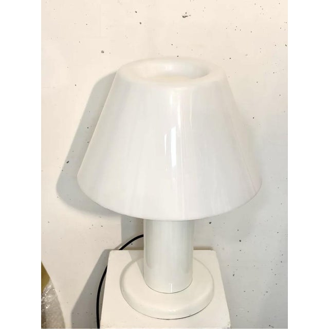 White Lacquered Table Lamp by Guzzini, 1970s For Sale - Image 3 of 8
