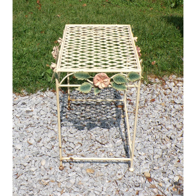 1940s Vintage Tole Metal Wrought Iron Patio Side End Table Garden Plant Stand For Sale - Image 5 of 14