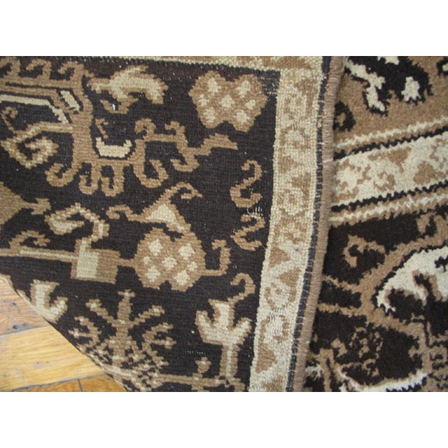 1920s Tan Taupe Medallion Traditional Antique Indian Agra Rug 4'6" X 6'6" Knotted Pile Wool Carpet For Sale In New York - Image 6 of 6