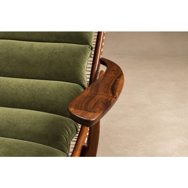 Brazilian Modern Chaise Lounge in Caviúna and Moss-Olive Velvet by Pierre Weckx, 1950s For Sale - Image 13 of 18