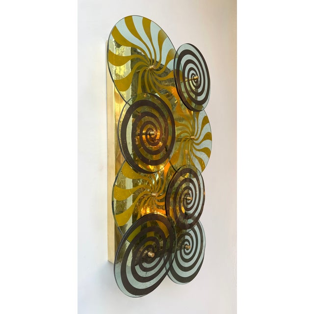 Mid-Century Modern Contemporary Brass and Murano Glass Spiral Sconces, Italy, Set of 2 For Sale - Image 3 of 14